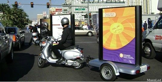 boîte lumineuse de publicité de scooter muenled M1